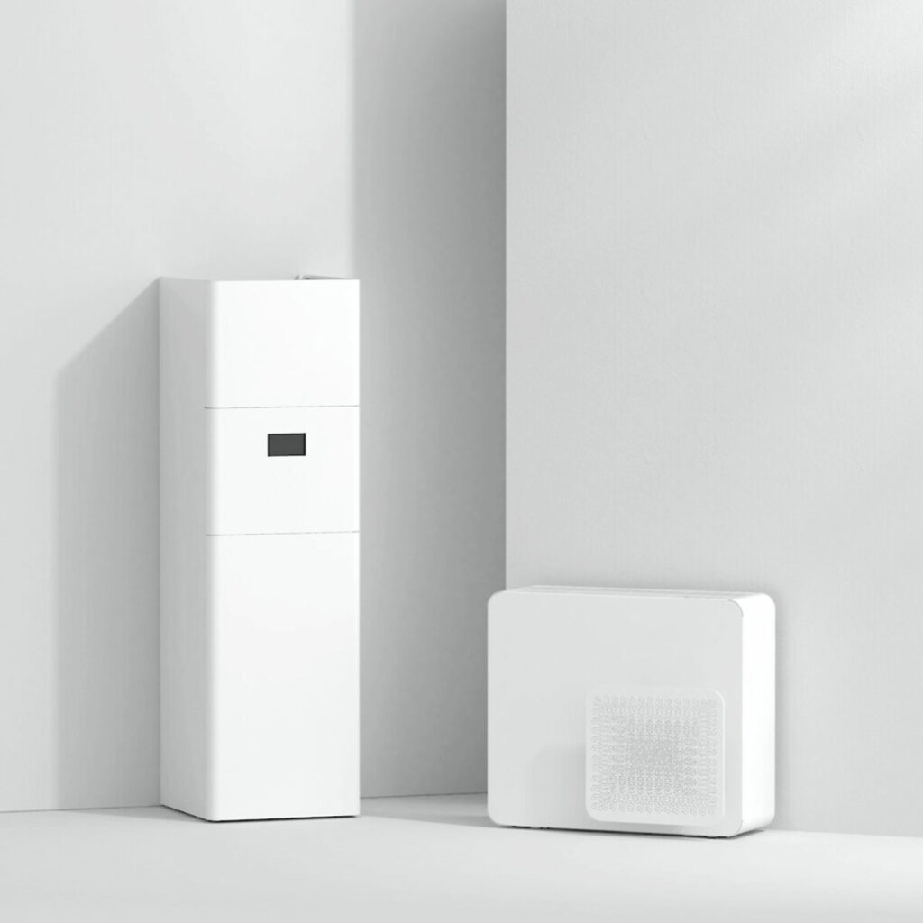 Pompa di calore Innova Stone H1 con accumulo sanitario integrato da 200 litri installazione compatta per abitazioni in Canton Ticino